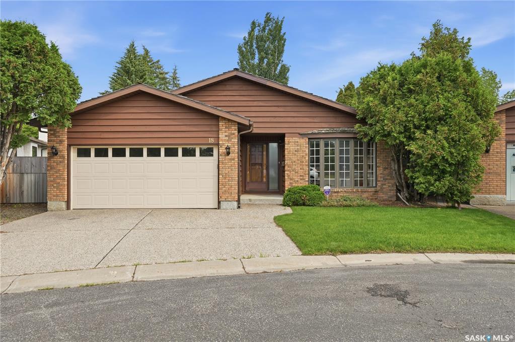 MLS® listing #SK041360 for sale located at 18 Lakeview Place
