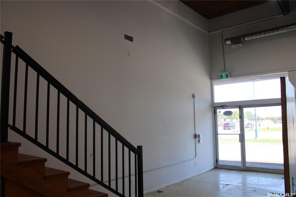 Second View of 366 J Broadway Street W #Bay #2, Yorkton, Saskatchewan, S3N 0N8