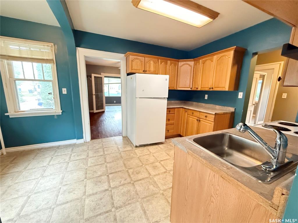 Second View of 431 Quappelle Street, Weyburn, Saskatchewan, S4H 0R3