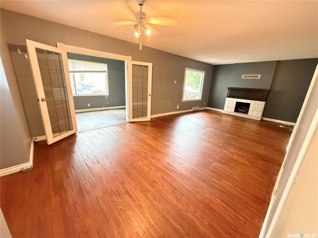 Fifth View of 431 Quappelle Street, Weyburn, Saskatchewan, S4H 0R3