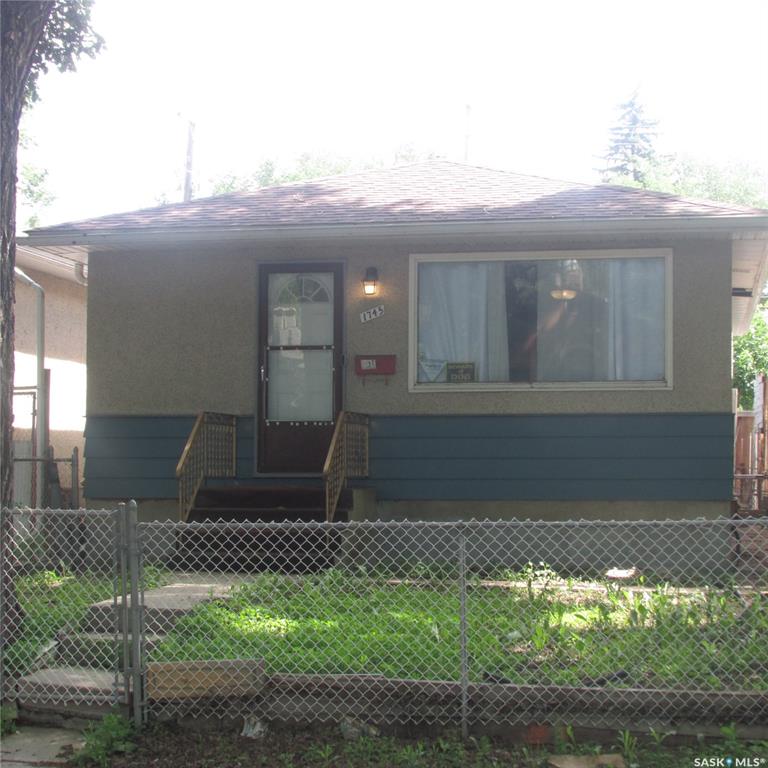 MLS® listing #SK041456 for sale located at 1745 Quebec Street