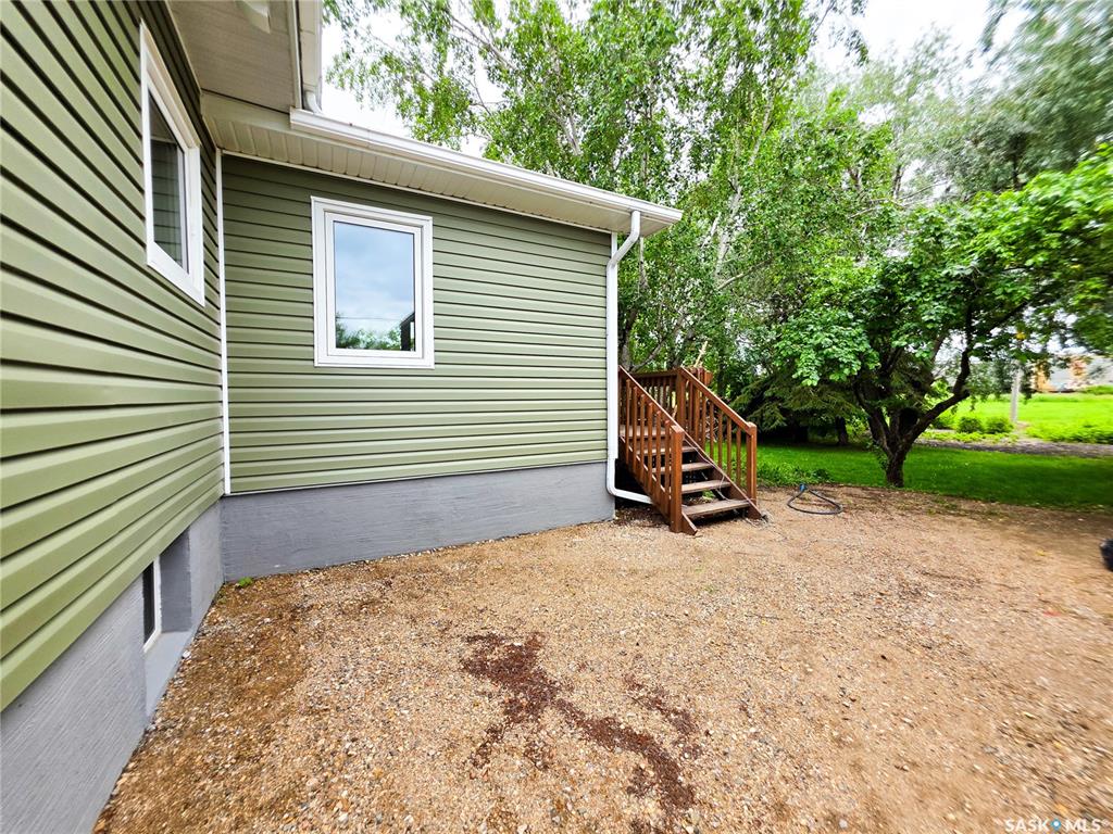 Fourth View of 121 1st Avenue Ne, Ituna, Saskatchewan, S0A 1N0