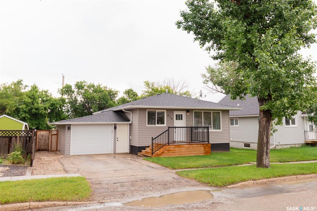 434 Columbia Avenue, SK041489, Saskatchewan,