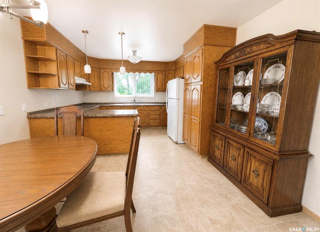 Fourth View of 407 7th Avenue E, Assiniboia, Saskatchewan, S0H 0B0