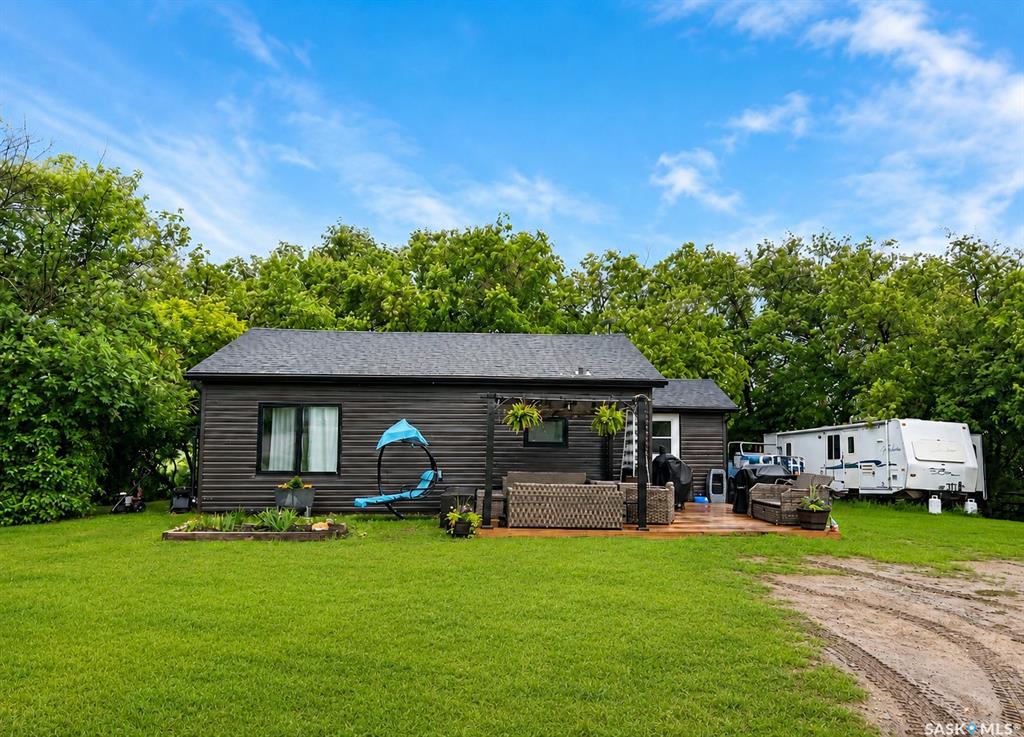 WHITE ACREAGE, SK041524, Saskatchewan,