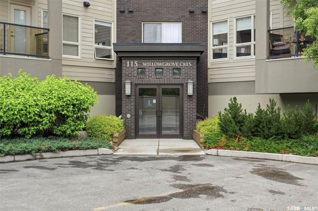 Third View of 115 Willowgrove Crescent #218, Willowgrove, Saskatoon, Saskatchewan, S7W 0N4