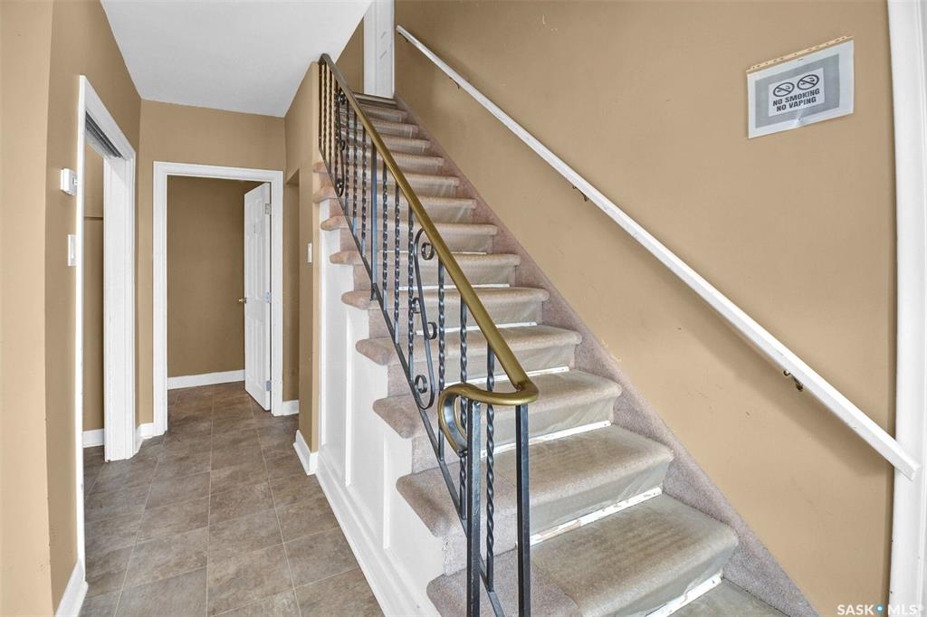 Second View of 420 Cumberland Avenue S, Varsity View, Saskatoon, Saskatchewan, S7N 1L5