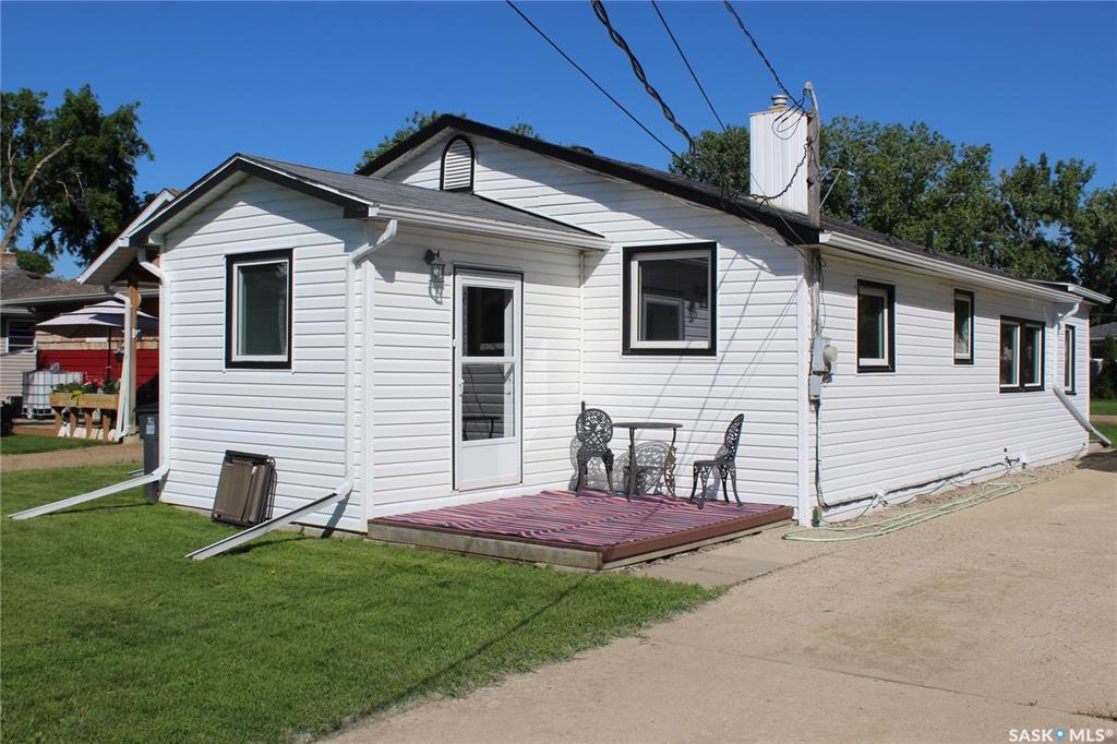 Second View of 213 Westman Street, Midale, Saskatchewan, S0C 1S0
