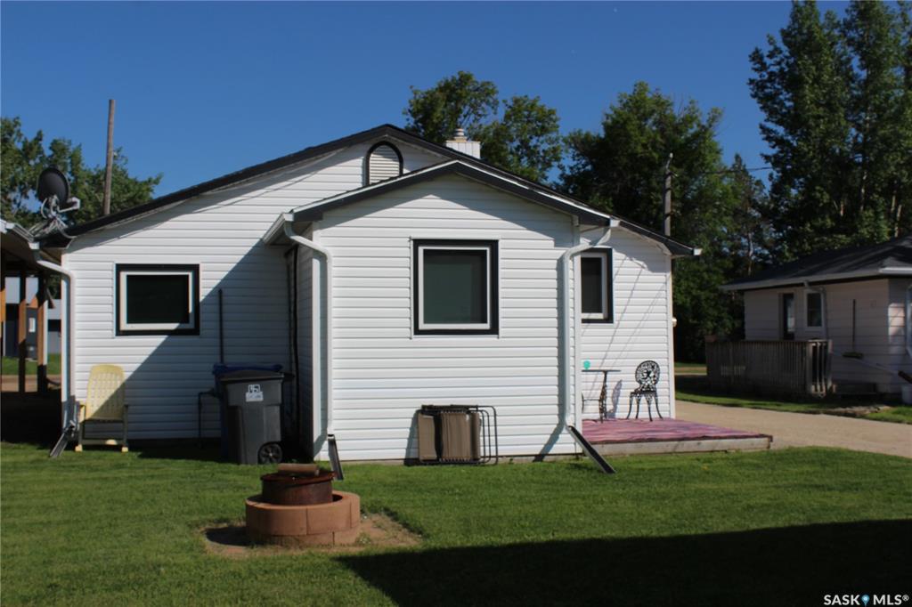 Third View of 213 Westman Street, Midale, Saskatchewan, S0C 1S0