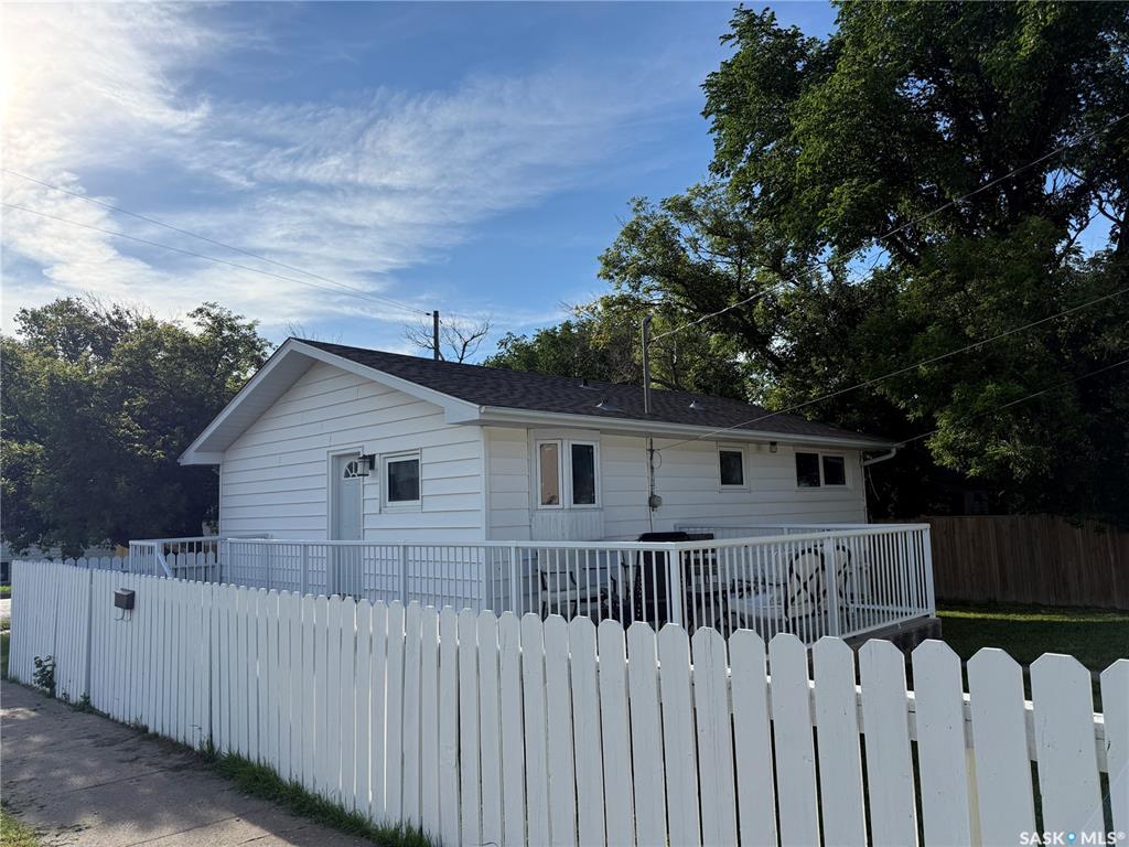 320 Government Road, SK041677, Saskatchewan,