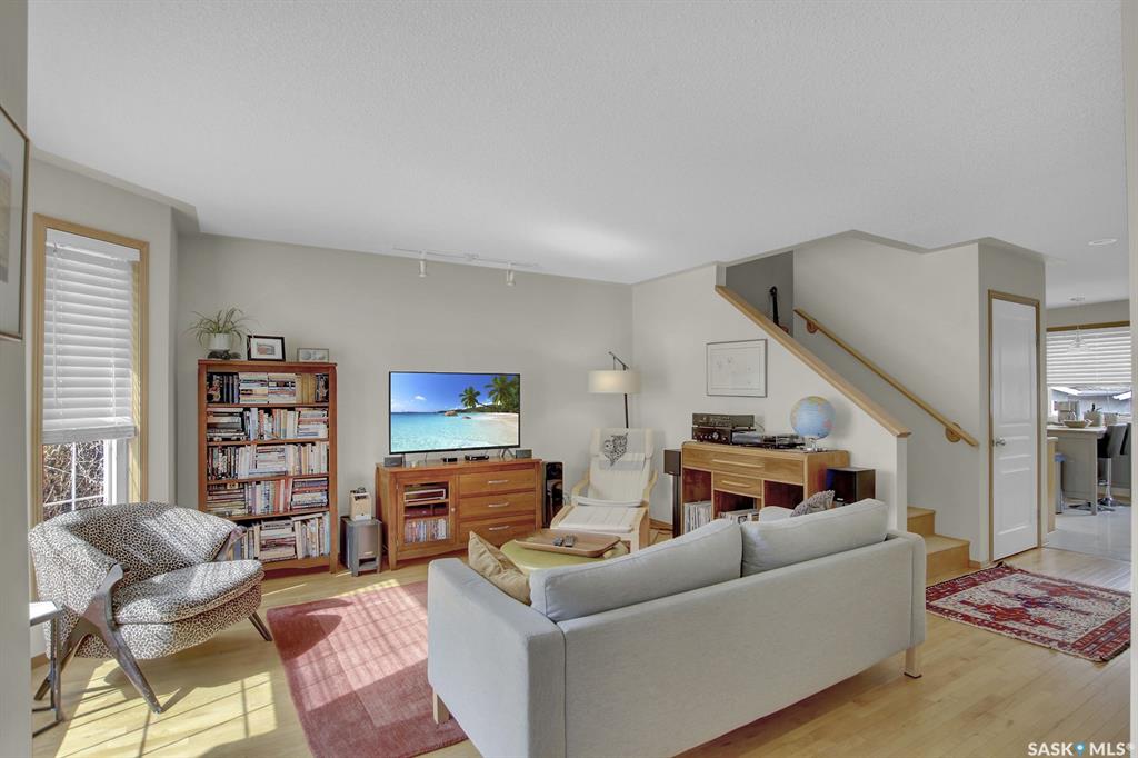 Fifth View of 2734 Victoria Avenue, Cathedral RG, Regina, Saskatchewan, S4T 1K3
