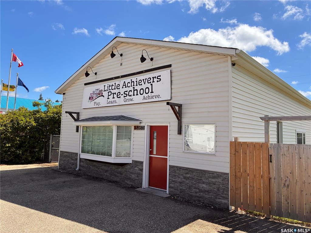 314 316 1st Avenue E, SK041705, Saskatchewan,