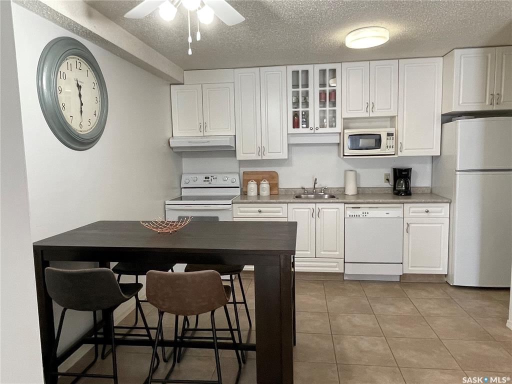 Fourth View of 51 Wood Lily Drive #102A, VLA/Sunningdale, Moose Jaw, Saskatchewan, S6H 1H1