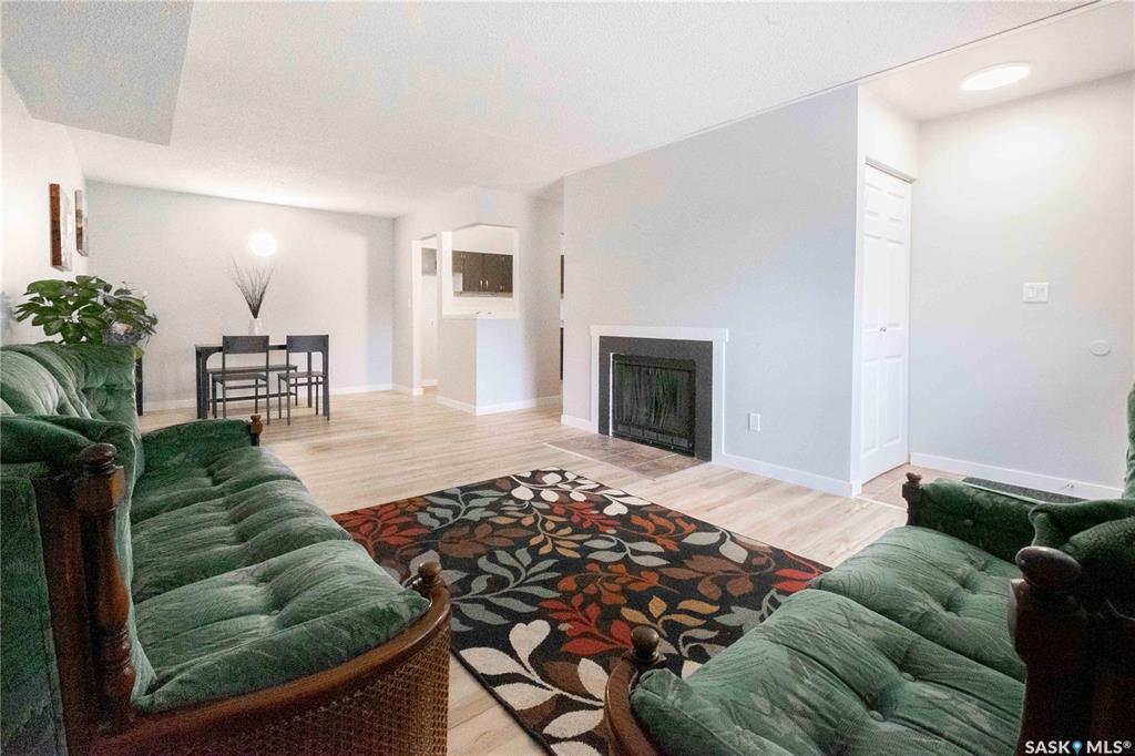 Fifth View of 160 Gore Place #162, Normanview West, Regina, Saskatchewan, S4T 7S4