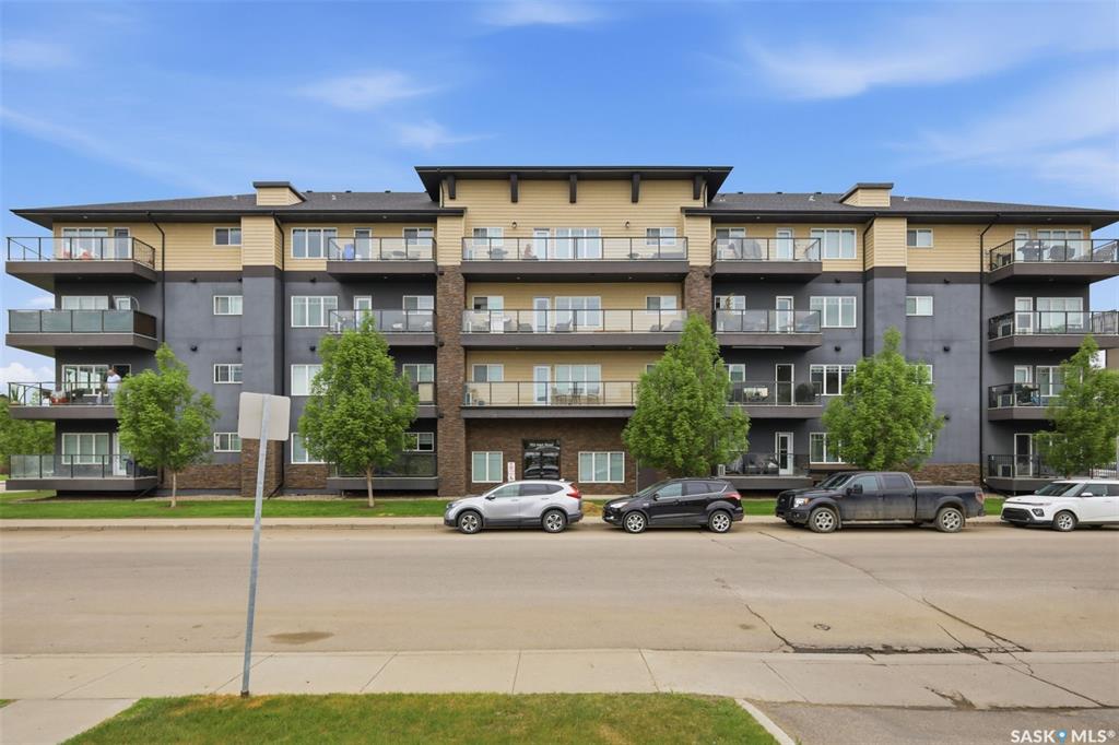 702 Hart Road #202, SK041763, Saskatchewan,