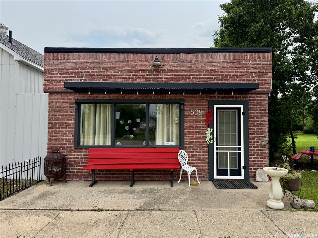MLS® listing #SK041765 for sale located at 508 Main Street