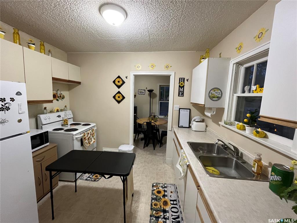 Fourth View of 1501 3rd Street, Westview EV, Estevan, Saskatchewan, S4A 0S5