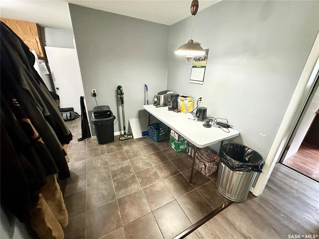 Fifth View of 542 Elizabeth Street, Weyburn, Saskatchewan, S4H 1S4