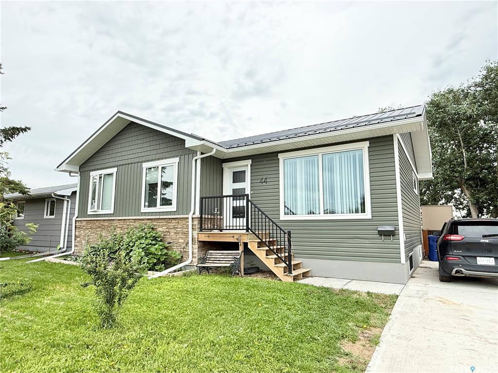 44 Mitchell Crescent, SK041832, Saskatchewan,