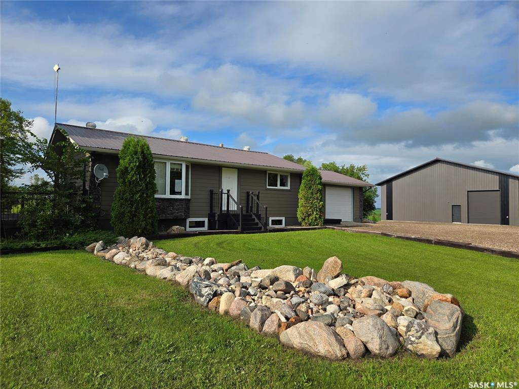 Kozmech Acreage, SK041856, Saskatchewan,