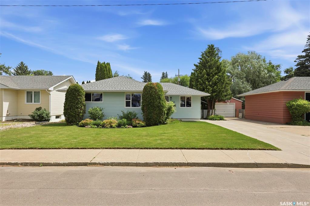 2221 Munroe Avenue S, SK041857, Saskatchewan,