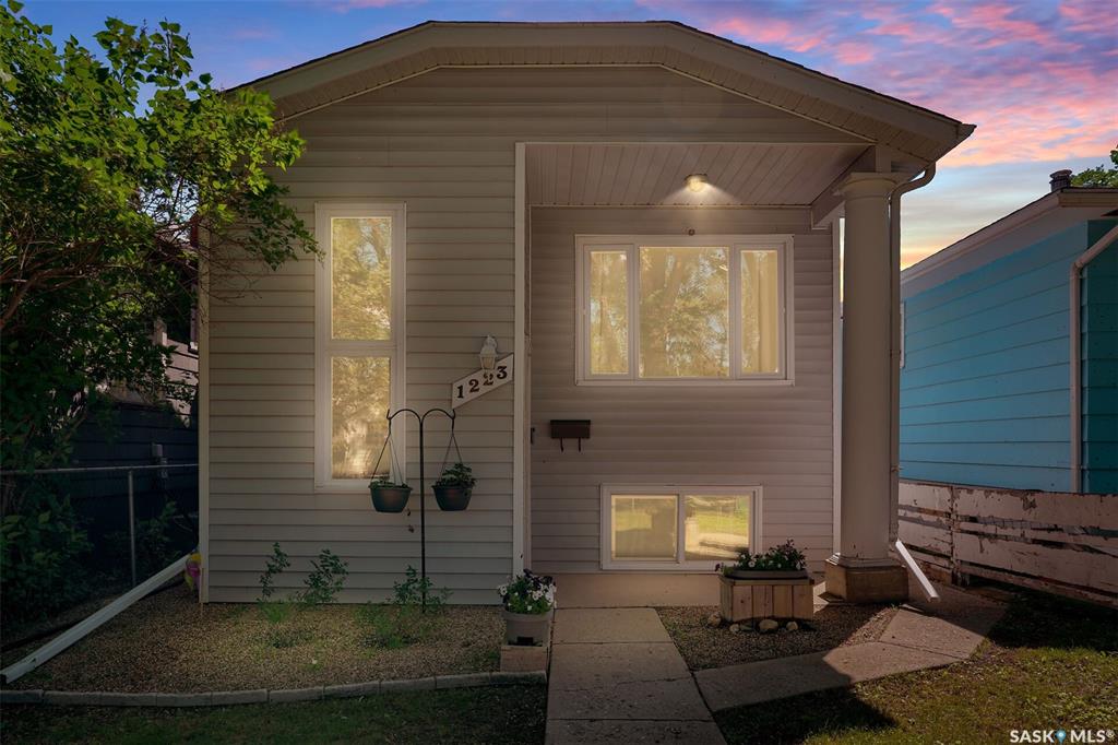 Third View of 1223 Robinson Street, Washington Park, Regina, Saskatchewan, S4T 2N3