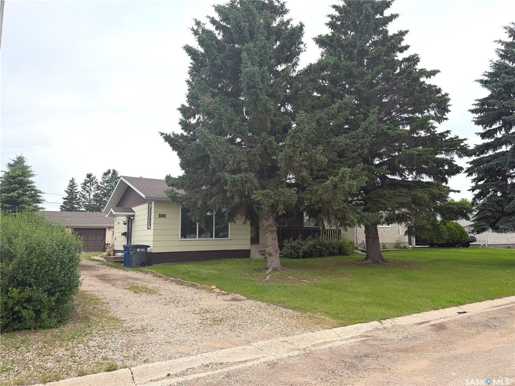 MLS® listing #SK041984 for sale located at 112 Dianne Street