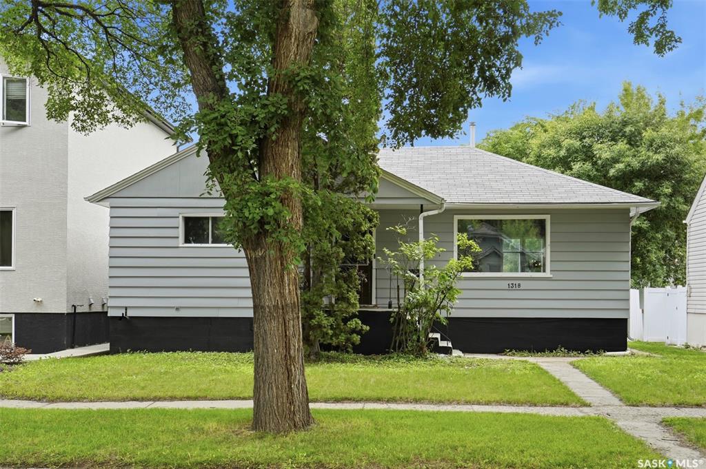 1318 B Avenue N, SK042031, Saskatchewan,