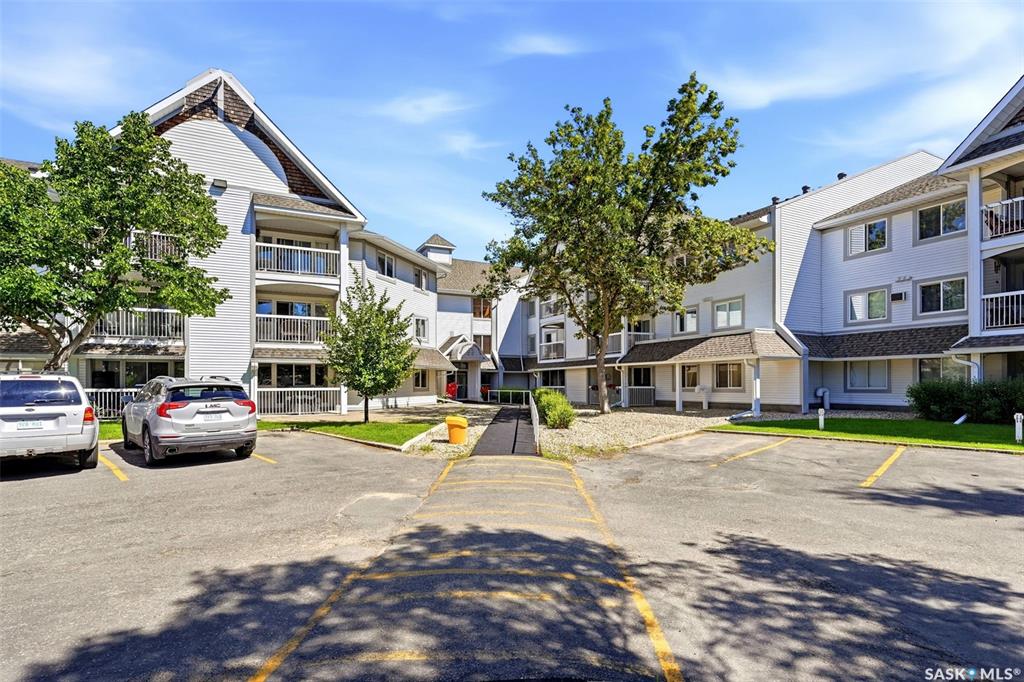 MLS® listing #SK042046 for sale located at 960 Assiniboine Avenue E #119