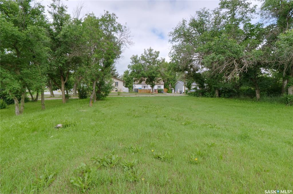 221 1st Street E, SK042070, Saskatchewan,