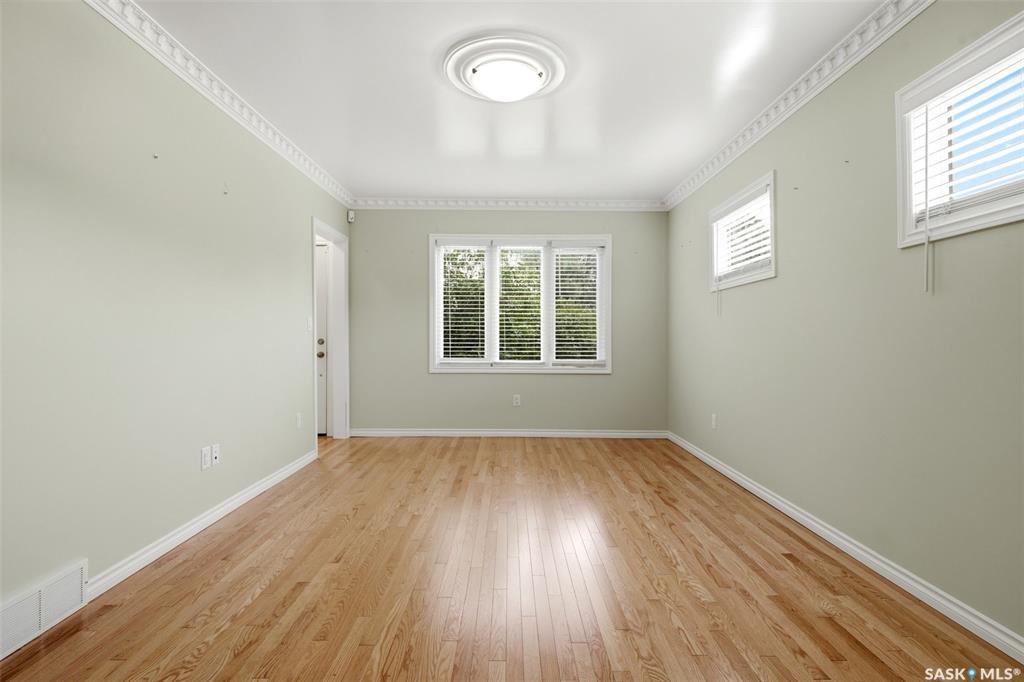 Fourth View of 303 College Avenue, Arnhem Place, Regina, Saskatchewan, S4N 0W9