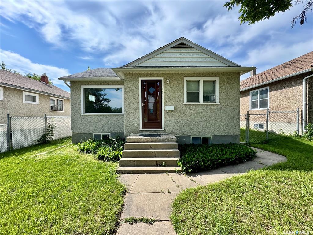 537 9th Street E, SK042097, Saskatchewan,