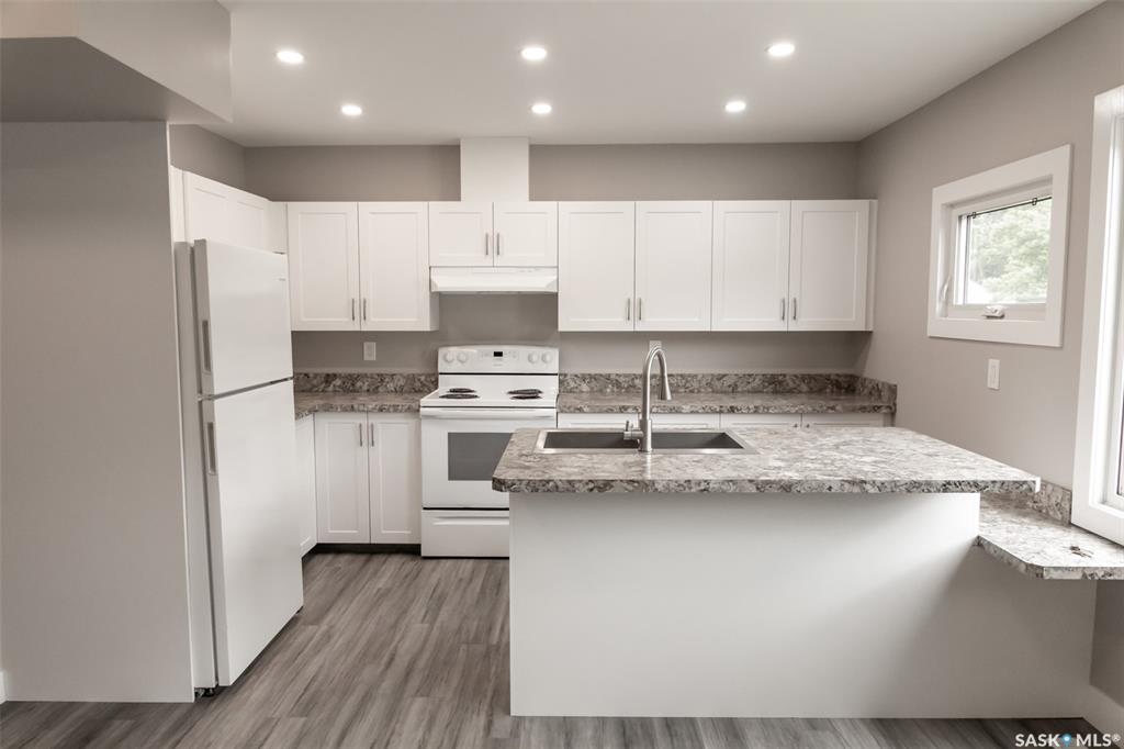 Second View of 59 Lillooet Street E, Westmount/Elsom, Moose Jaw, Saskatchewan, S6H 4S3