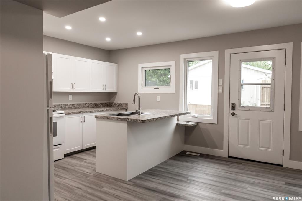 Fourth View of 59 Lillooet Street E, Westmount/Elsom, Moose Jaw, Saskatchewan, S6H 4S3
