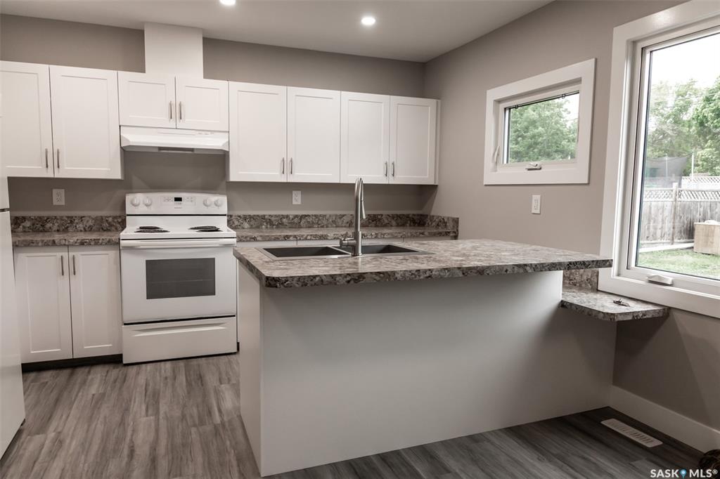 Fifth View of 59 Lillooet Street E, Westmount/Elsom, Moose Jaw, Saskatchewan, S6H 4S3