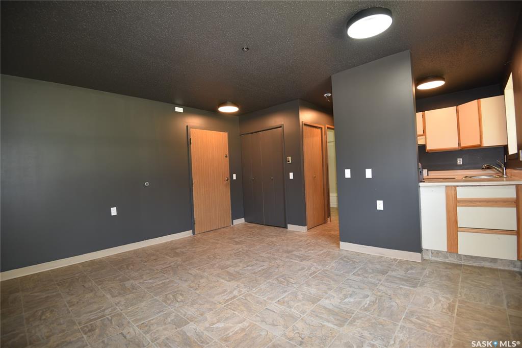 Fourth View of 102 Manor Drive #111, Nipawin, Saskatchewan, S0E 1E0