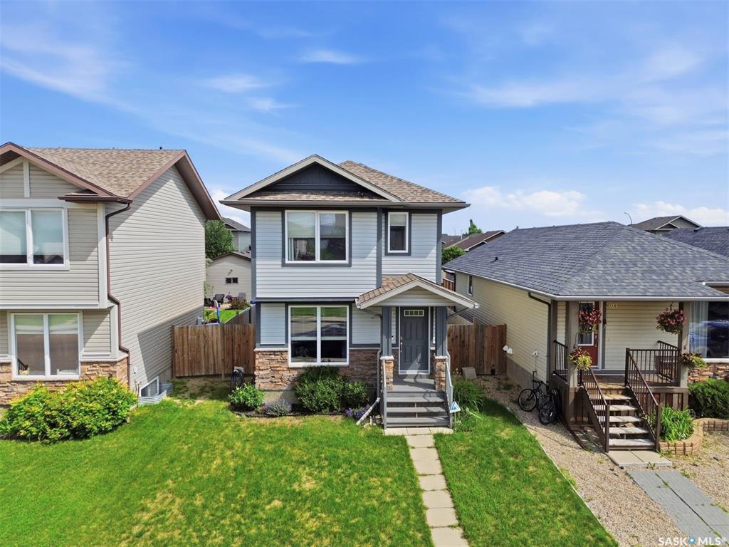 911 Glenview Cove, SK042114, Saskatchewan,
