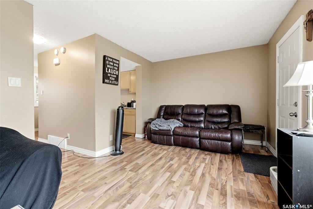 Second View of 3828 Castle Road, Whitmore Park, Regina, Saskatchewan, S4S 4V9