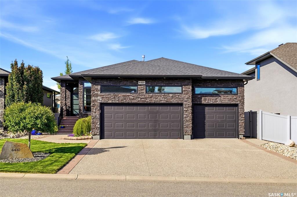 4410 Sage Crescent E, SK042122, Saskatchewan,