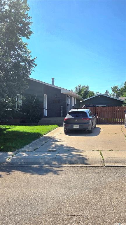 1322 Queen Crescent, SK042131, Saskatchewan,