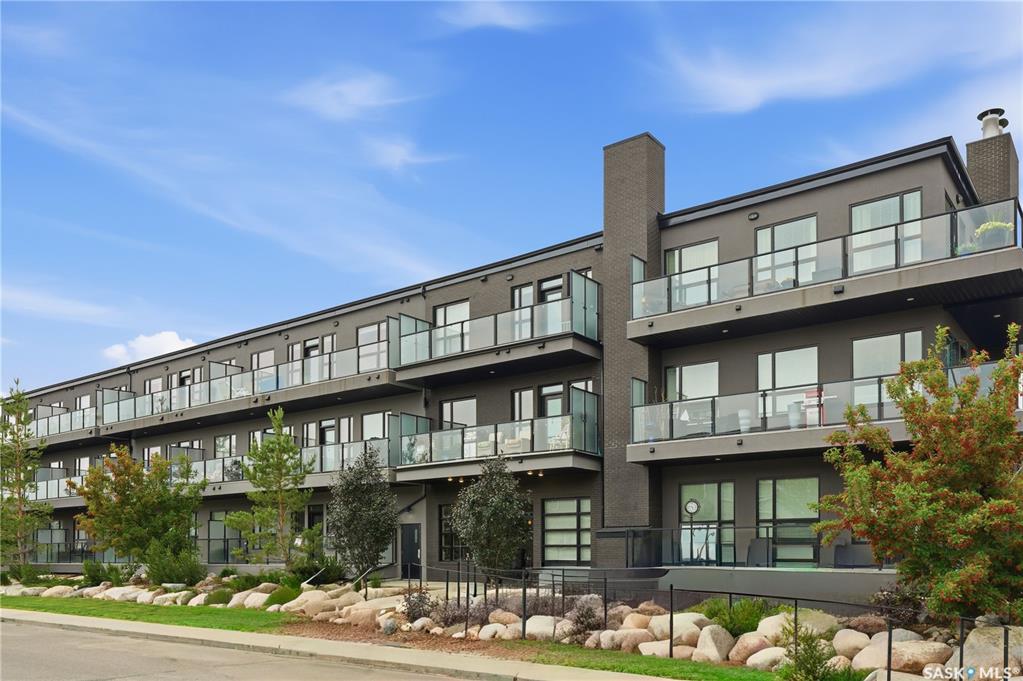 415 Maningas Bend #306, SK042194, Saskatchewan,