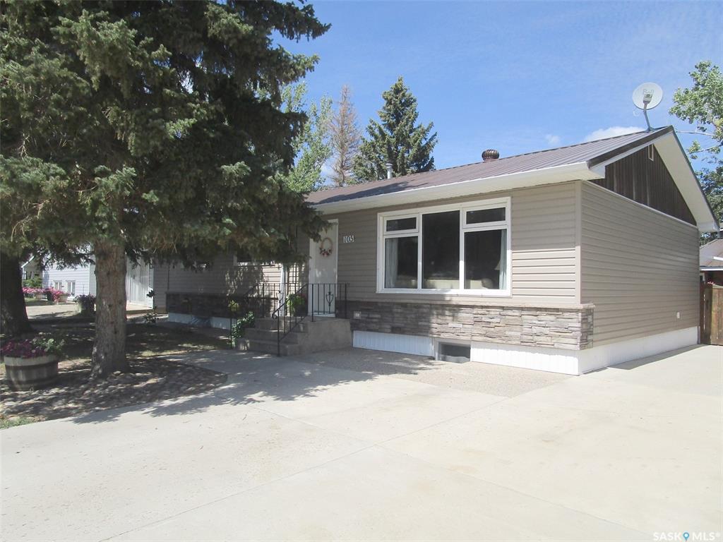 105 Assiniboia Avenue, SK042217, Saskatchewan,