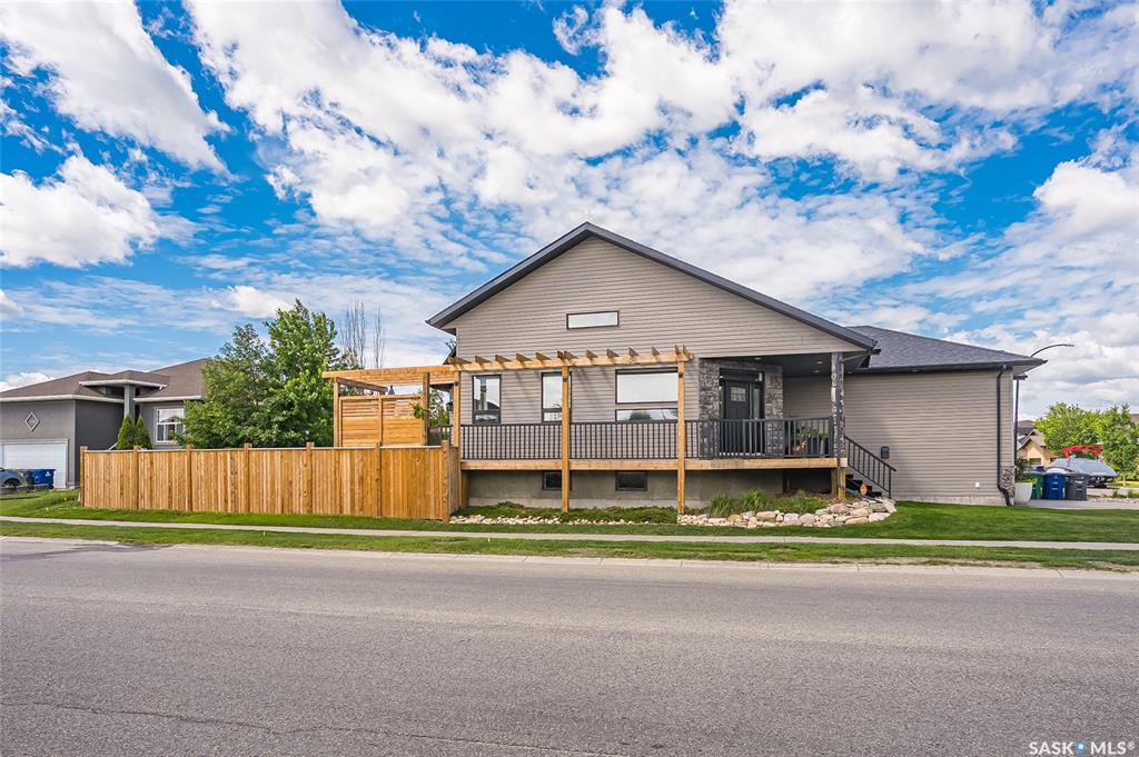 Second View of 519 Trimble Crescent, Willowgrove, Saskatoon, Saskatchewan, S7W 0E1