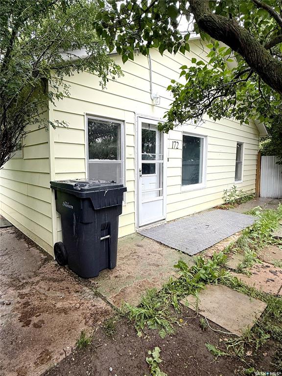 Second View of 172 4th Street E, Shaunavon, Saskatchewan, S0N 2M0
