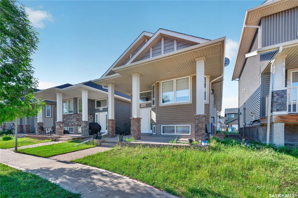 5306 Universal Crescent, SK042283, Saskatchewan,