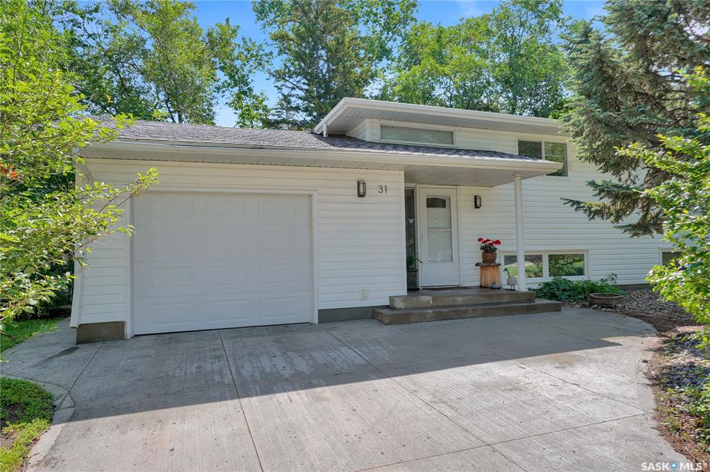 31 Massey Road, SK042326, Saskatchewan,