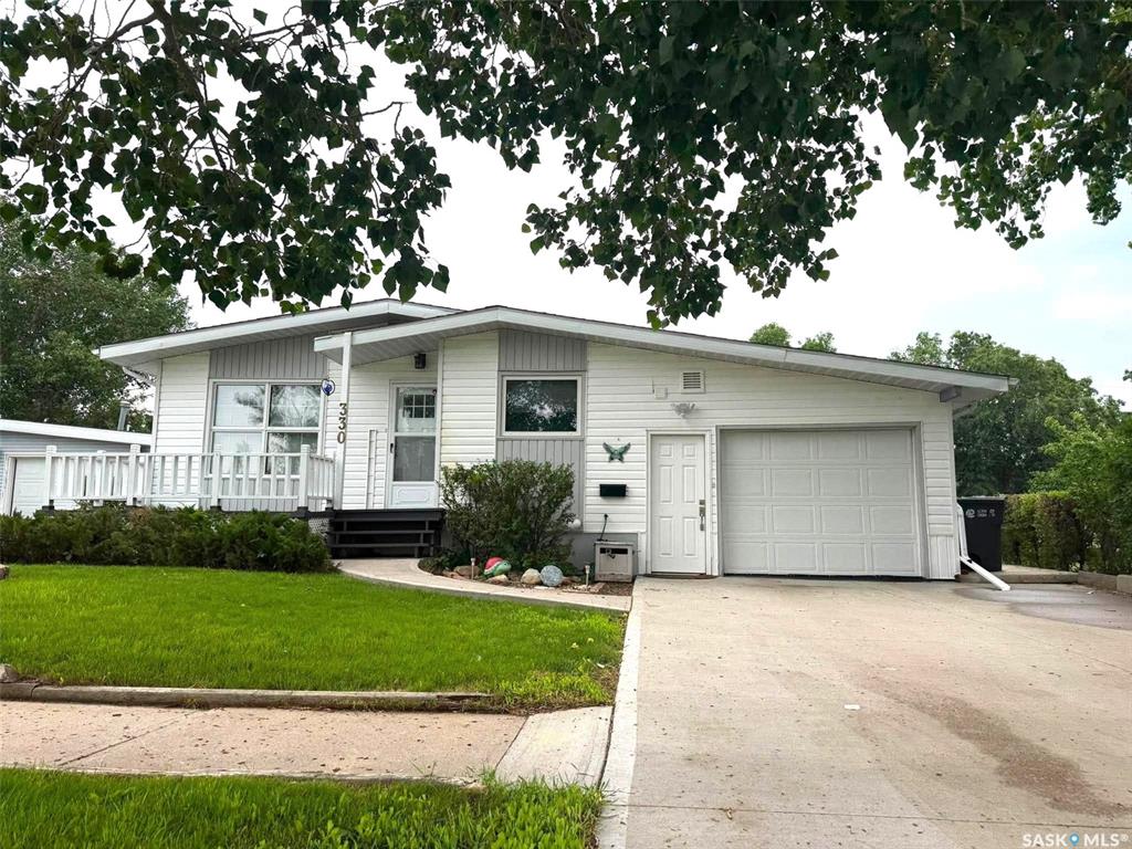 MLS® listing #SK042336 for sale located at 330 Coteau Street
