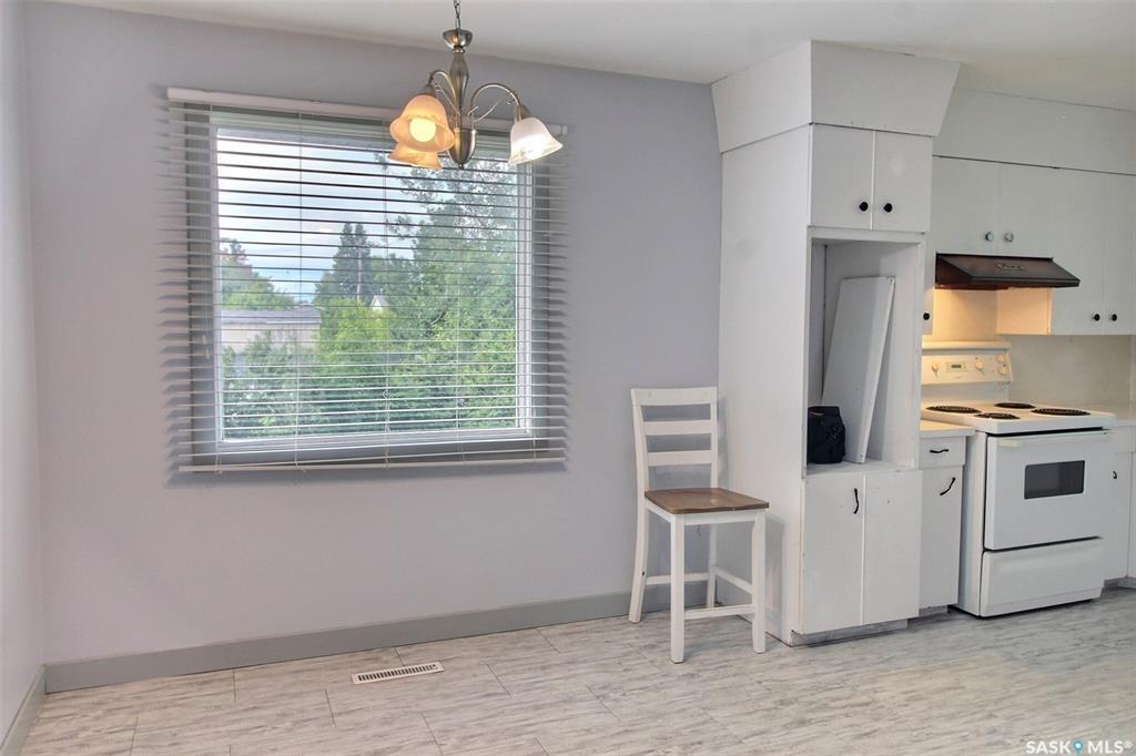 Fifth View of 2800 1st Avenue E, East Hill, Prince Albert, Saskatchewan, S6V 2C8