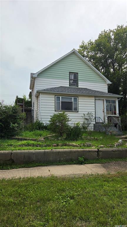 MLS® listing #SK042350 for sale located at 419 Home Street W