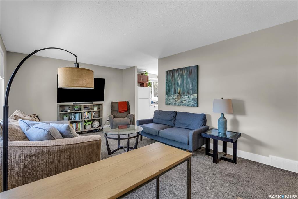 Fourth View of 1037 Matheson Drive, Massey Place, Saskatoon, Saskatchewan, S7L 3Y9